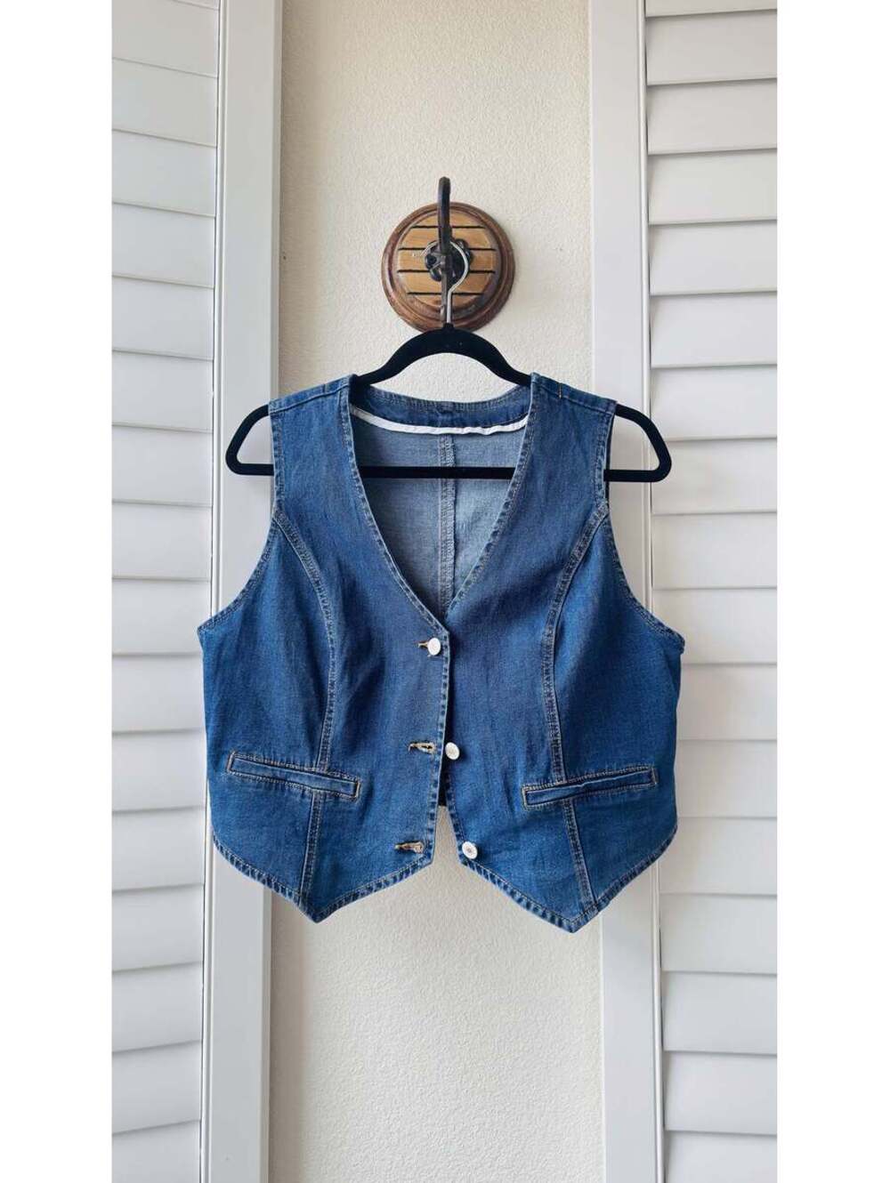Boutique Denim Button-Front Vest - Size S - Picture 7 of 9